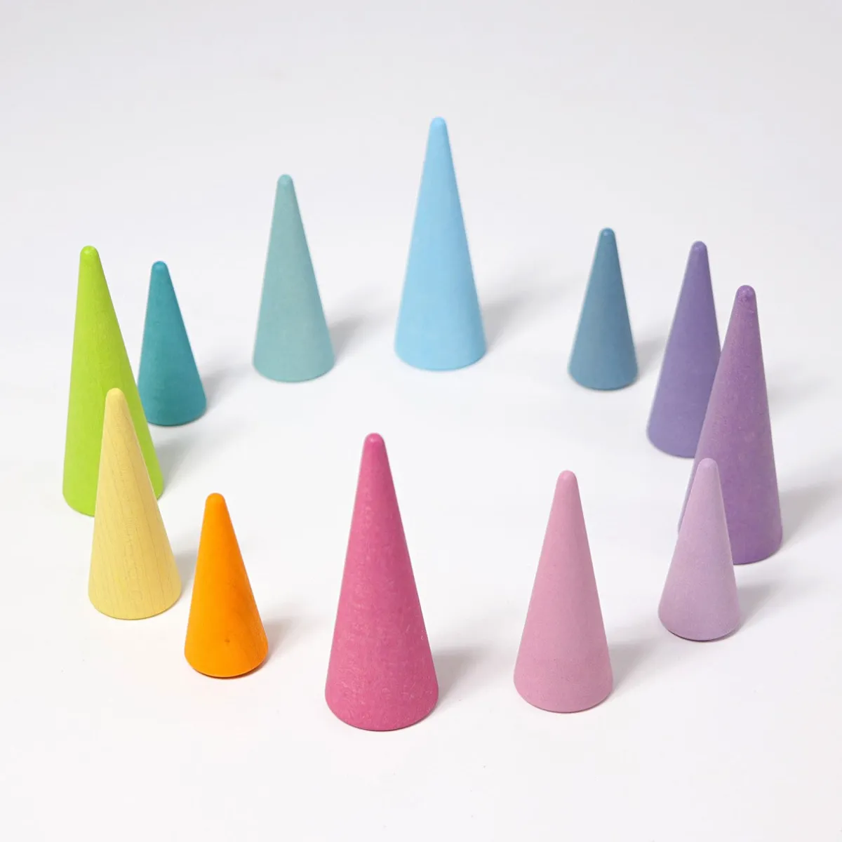 houten_kegels__pastel_2.webp Grimm's Motoriek | Creativiteit & Fantasie*Houten kegels - pastel