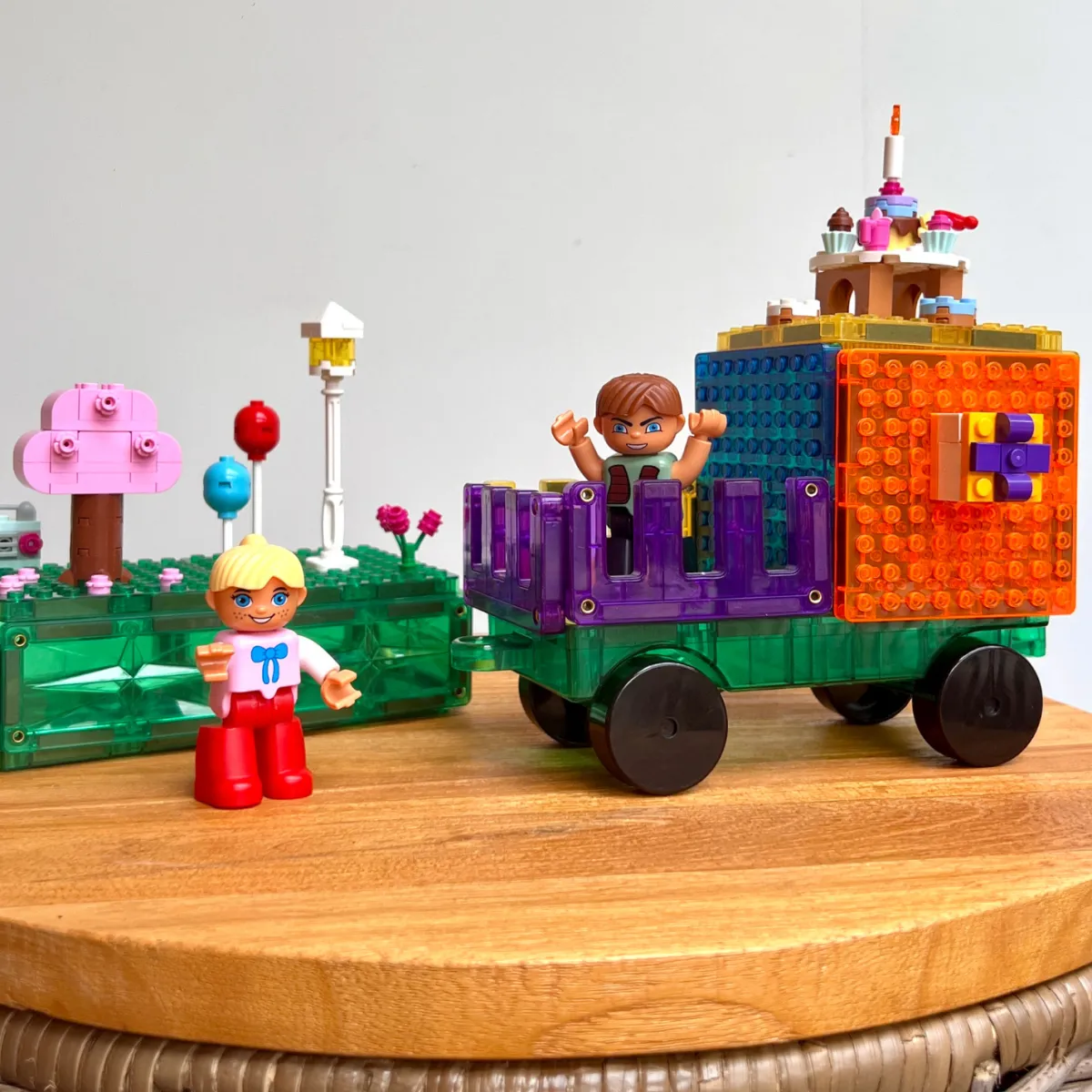 magnetische_tegels_brick_3.webp Coblo Ruimtelijk Inzicht | Motoriek*Magnetische tegels Brick