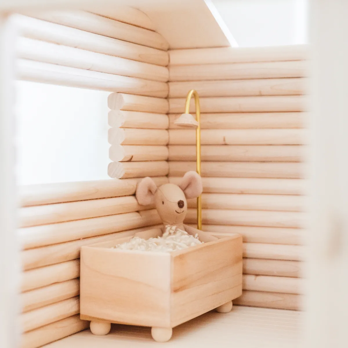 poppenhuis__boshuis_12.webp Het houten huis Emoties & Sociaal Gedrag | Creativiteit & Fantasie*Poppenhuis - Boshuis