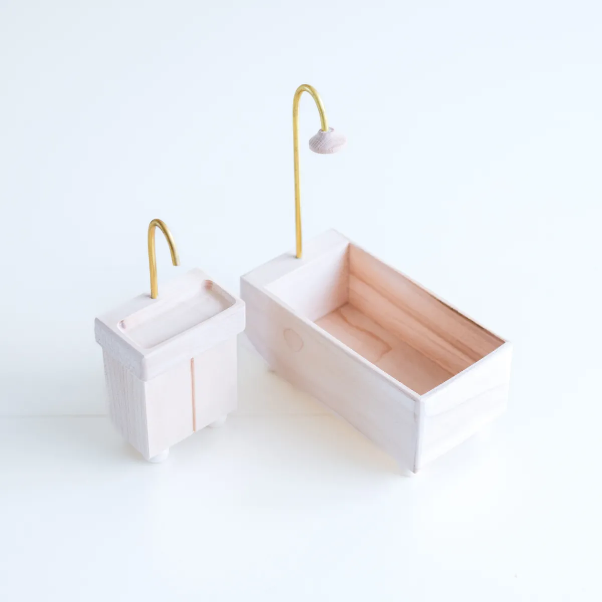 Het houten huis Emoties & Sociaal Gedrag | Creativiteit & Fantasie*Poppenhuis - meubel - badkamer set