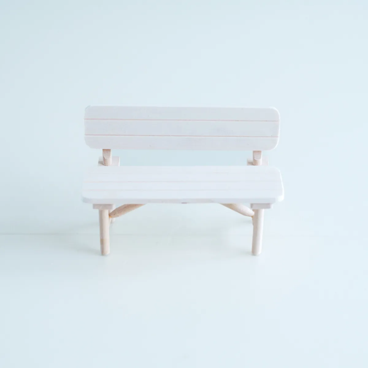 Het houten huis Emoties & Sociaal Gedrag | Creativiteit & Fantasie*Poppenhuis - meubel - bankje met rugleuning