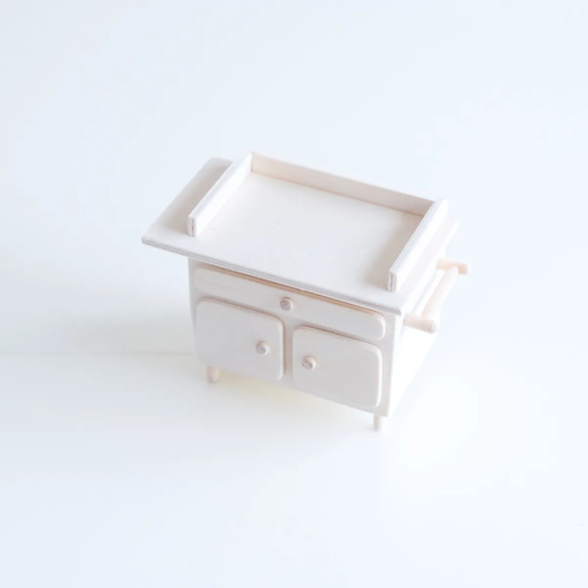 Het houten huis Emoties & Sociaal Gedrag | Creativiteit & Fantasie*Poppenhuis - meubel - commode