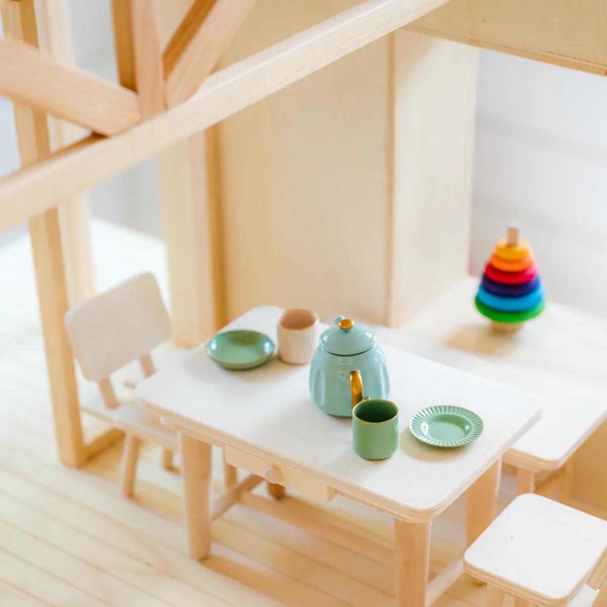 poppenhuis__schuurwoning_12.webp Het houten huis Emoties & Sociaal Gedrag | Creativiteit & Fantasie*Poppenhuis - Schuurwoning