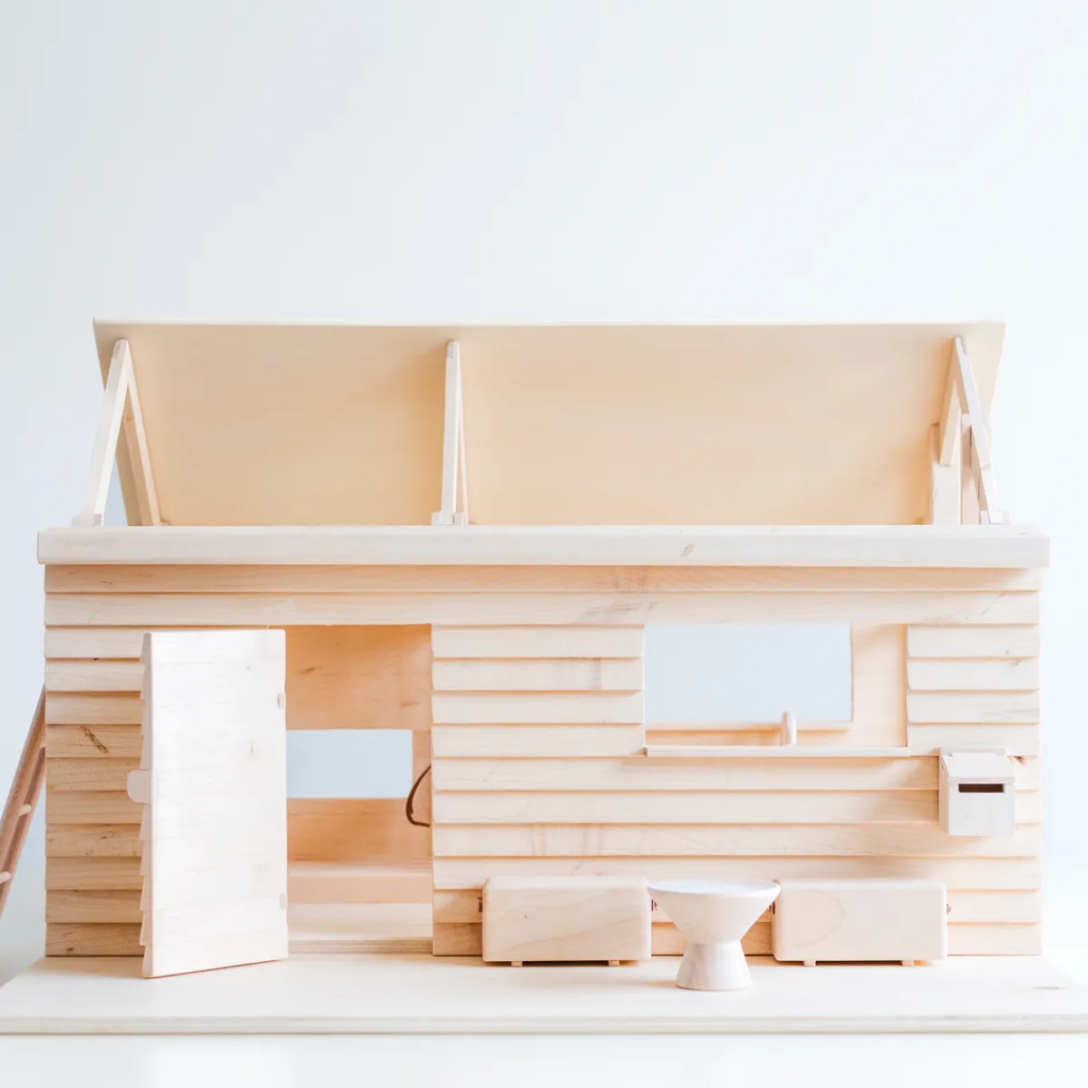 poppenhuis__tinyhouse_7.webp Het houten huis Creativiteit & Fantasie | 5 Jaar*Poppenhuis - Tinyhouse