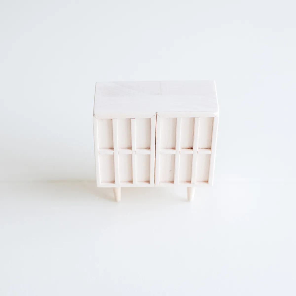Het houten huis Emoties & Sociaal Gedrag | Creativiteit & Fantasie*poppenhuis meubel - cupboard