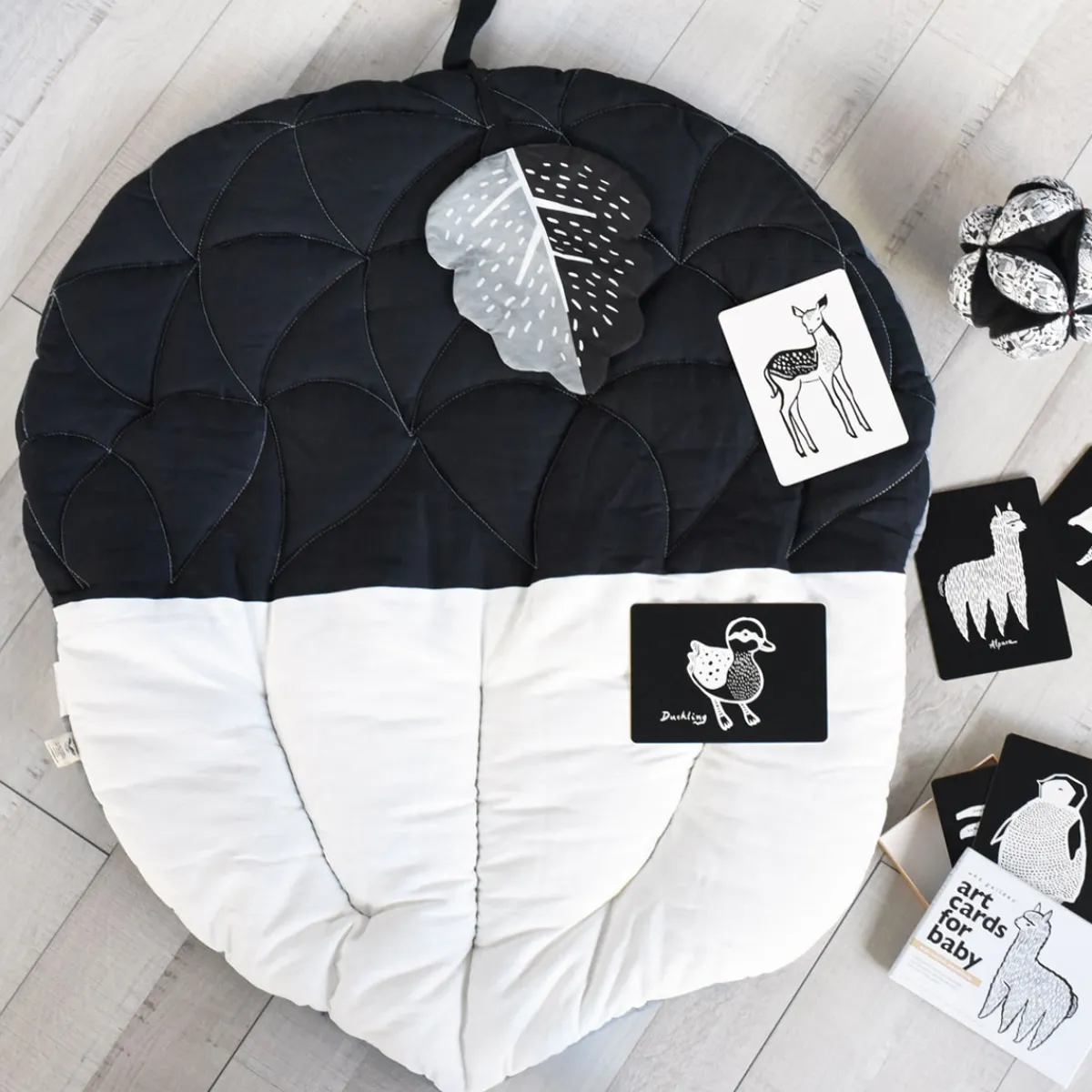 speelkleed_acorn_3.webp Wee Gallery Zintuigen | Motoriek*Speelkleed Acorn